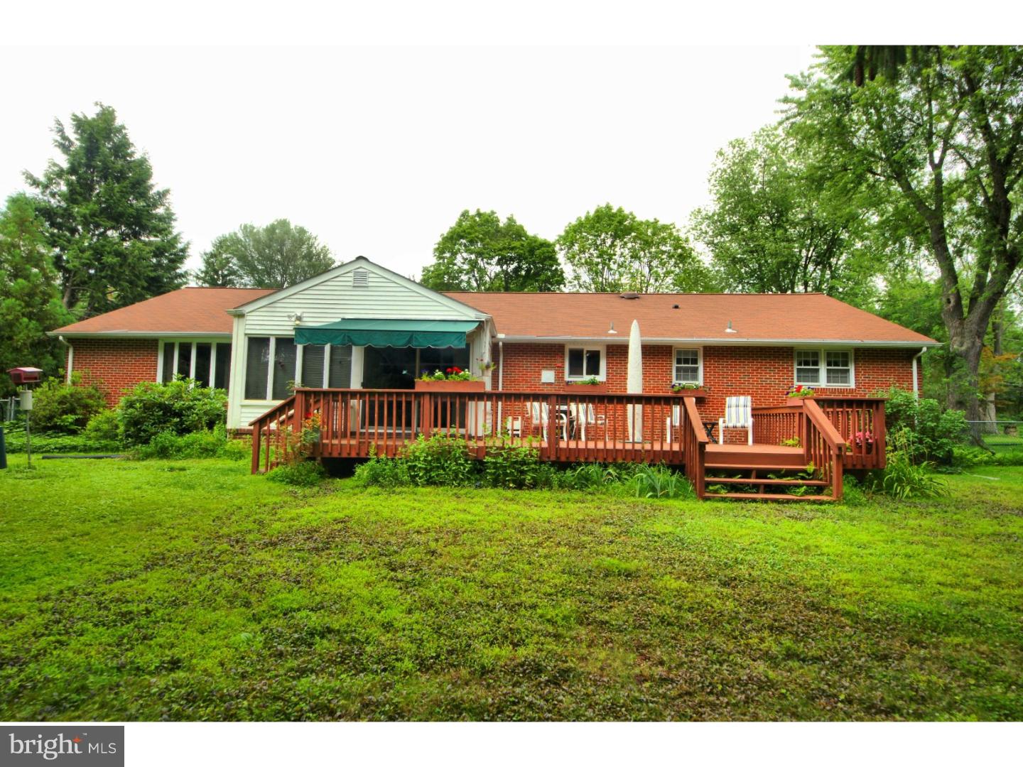 142 Bull Run Road Ewing, NJ 08638 - Photo 3 of 25