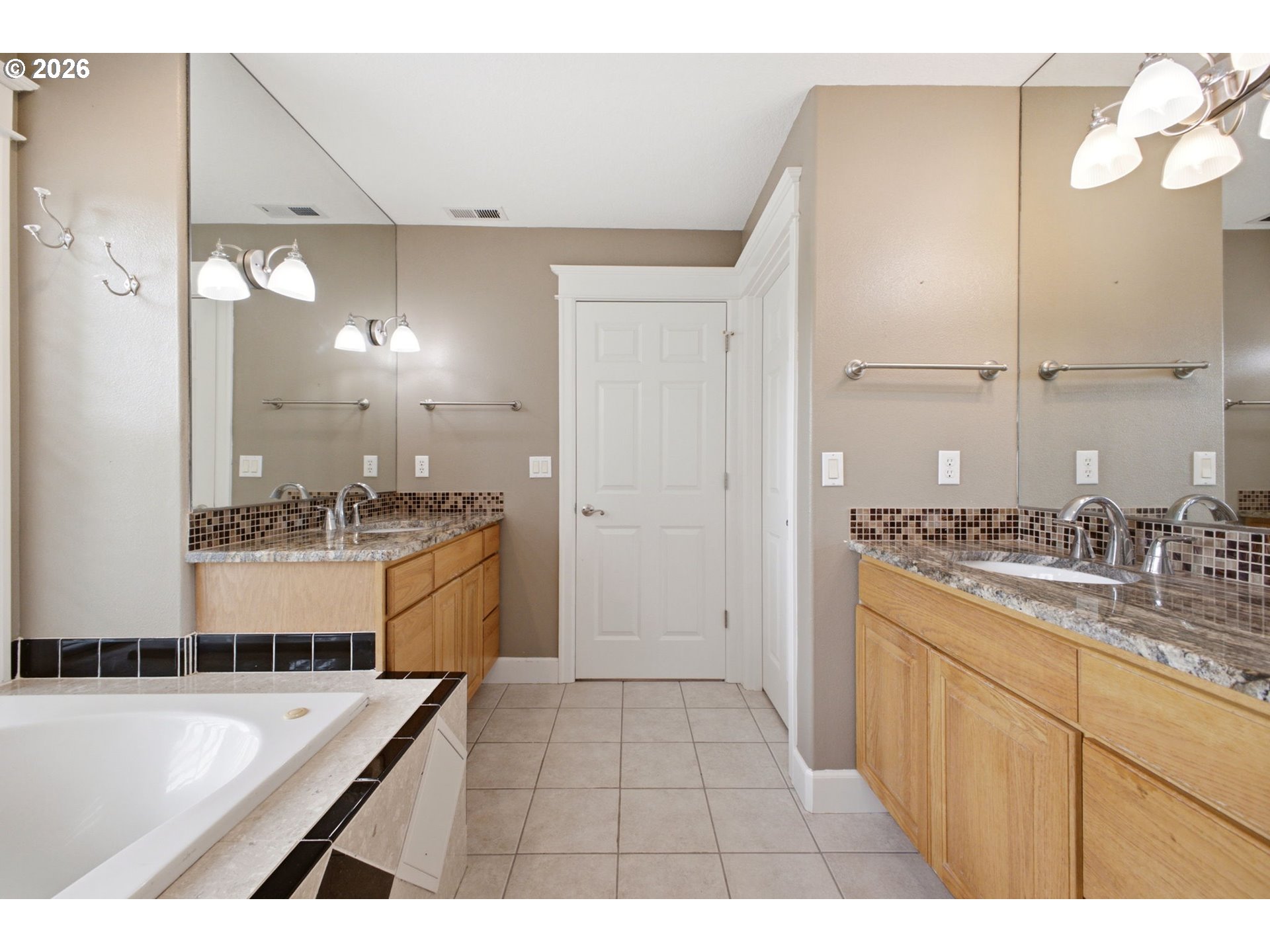 12611 Northwest 33rd Avenue Vancouver, WA 98685 - Photo 27 of 47