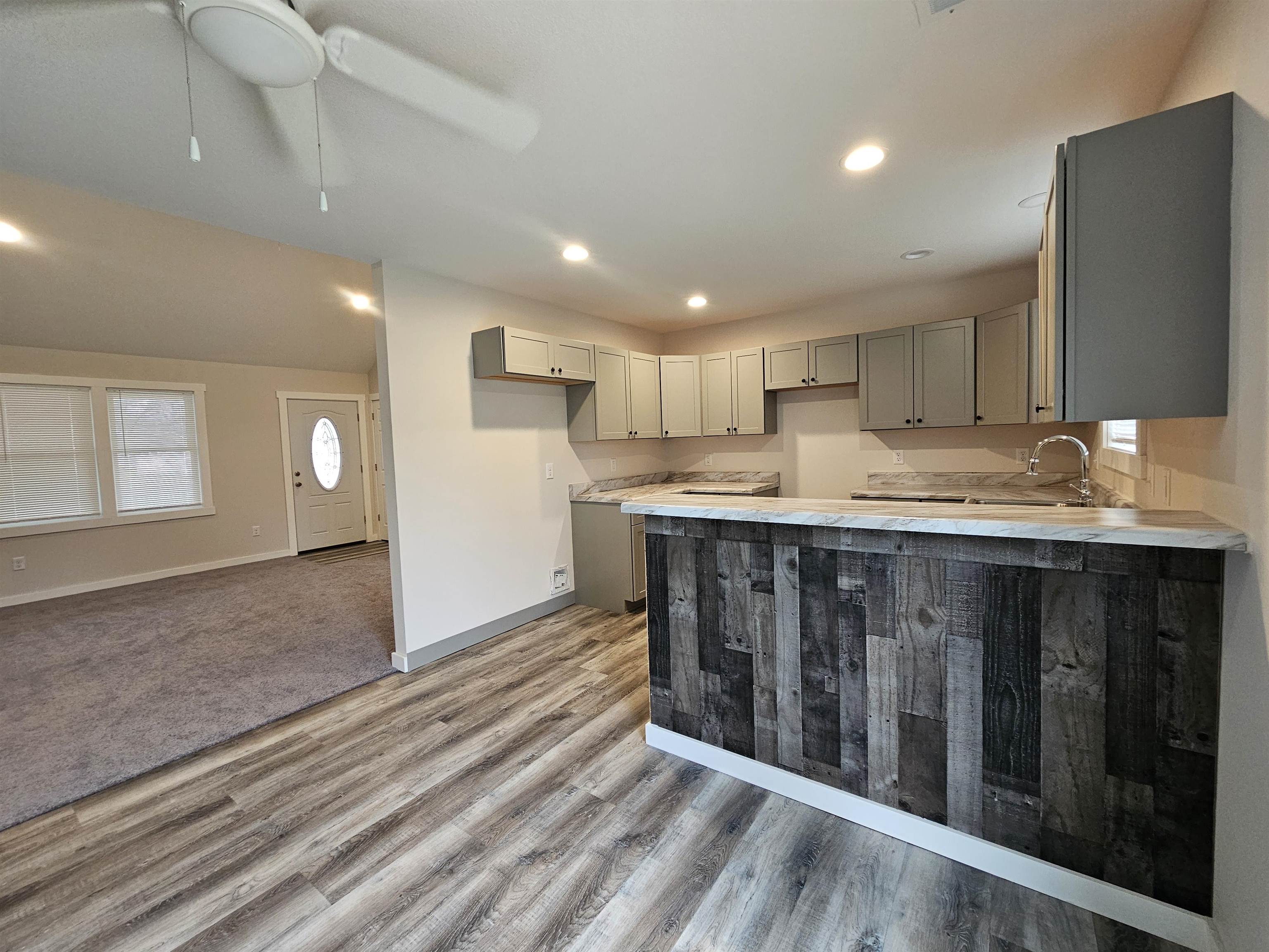 308 East Main Highway Butler, IN 46721 - Photo 6 of 21 Gallery Image 6