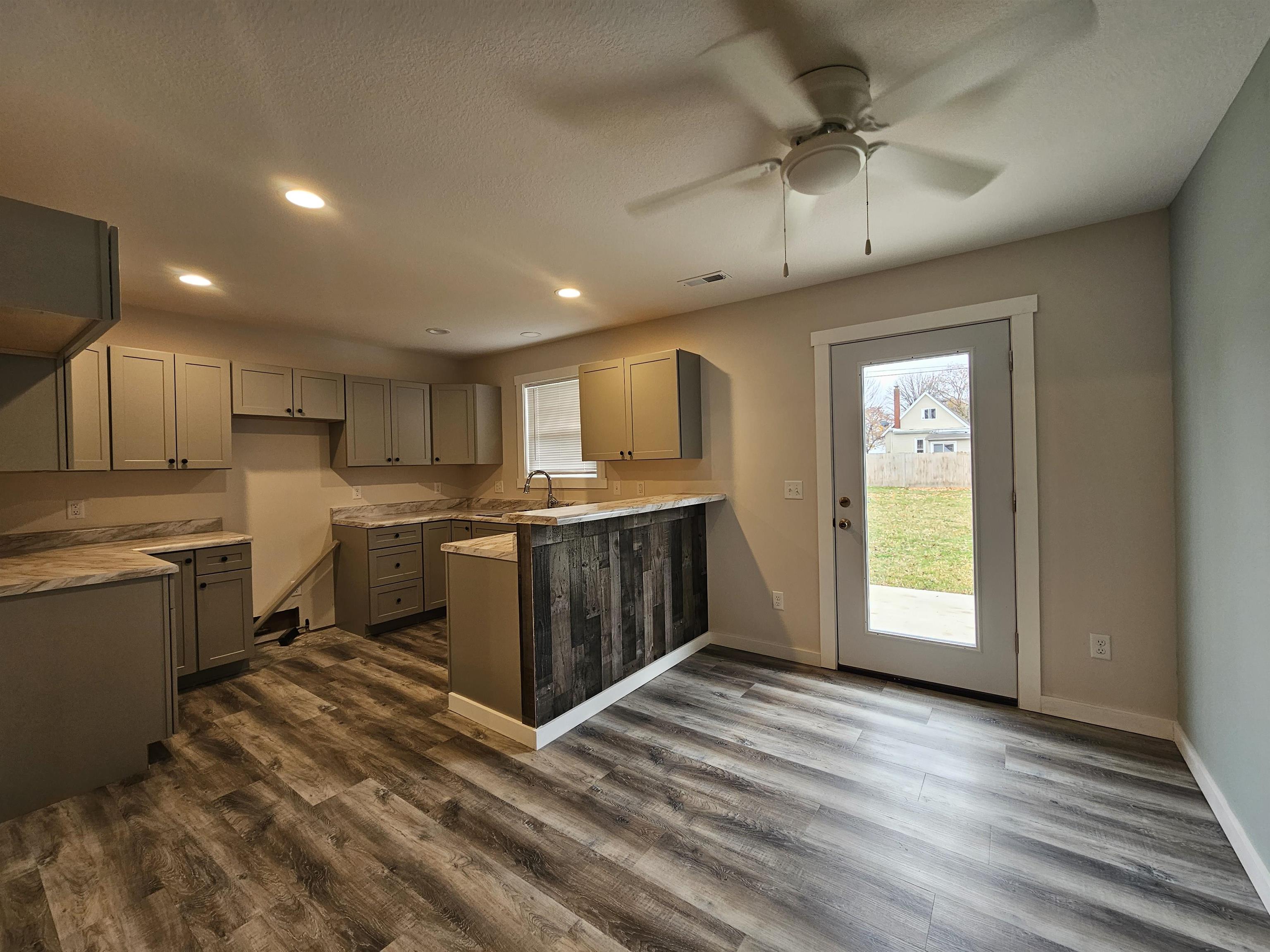 308 East Main Highway Butler, IN 46721 - Photo 8 of 21 Gallery Image 8