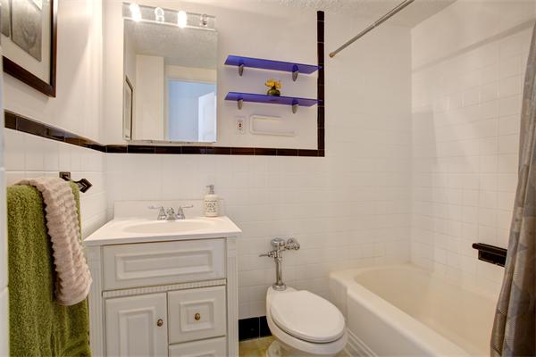 21 Beacon Street, Unit 8E Boston, MA 02108 - Photo 6 of 6
