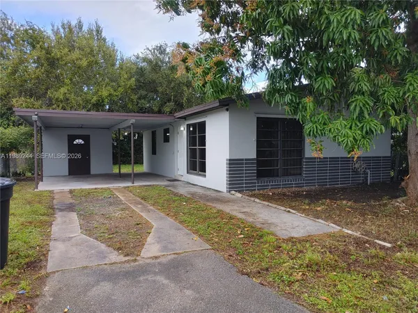 $2,400 | 1501 Northeast 151st Terrace, North Miami Beach, FL 33162
