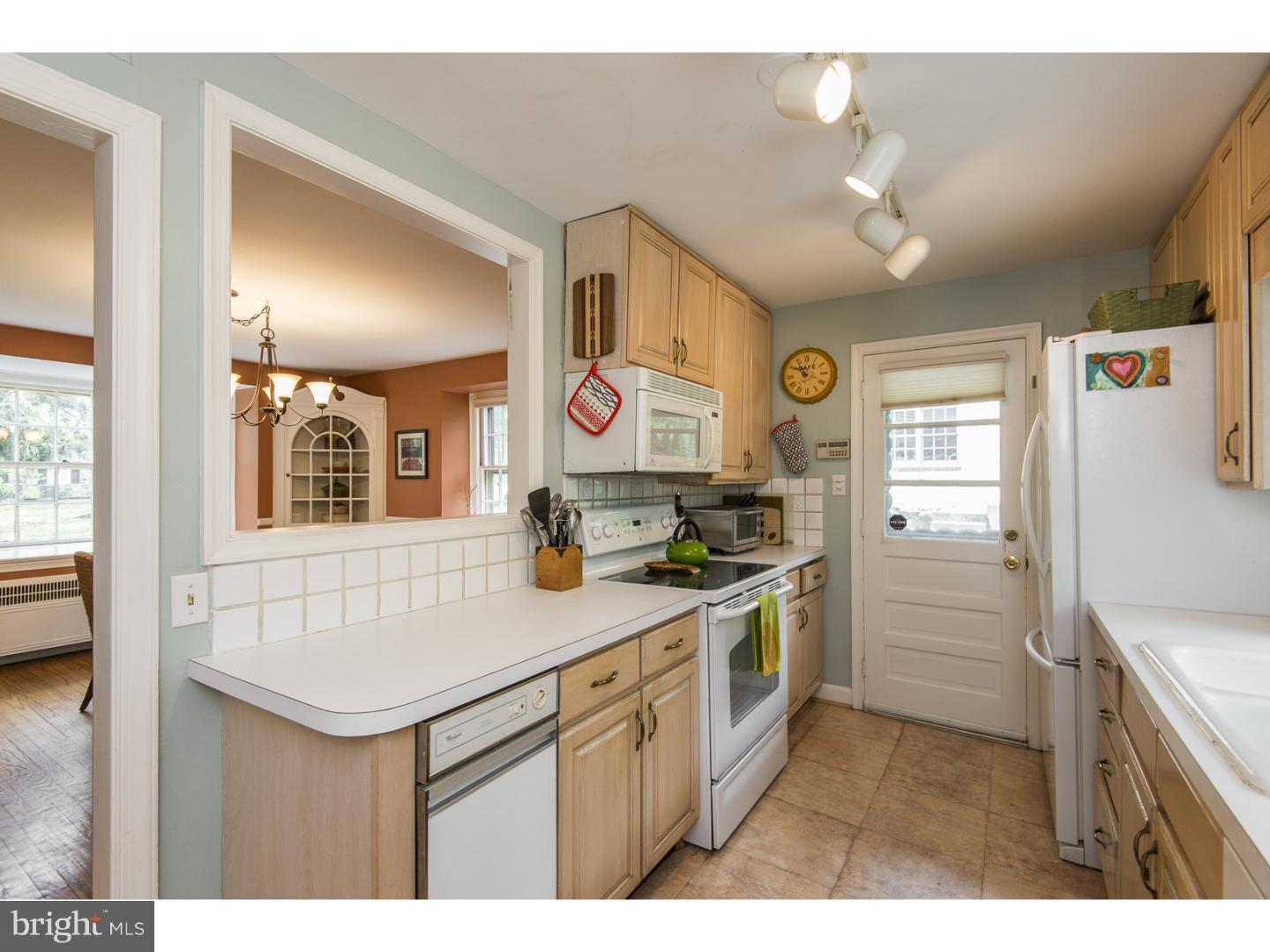 148 Shawnee Road Ardmore, PA 19003 - Photo 8 of 25