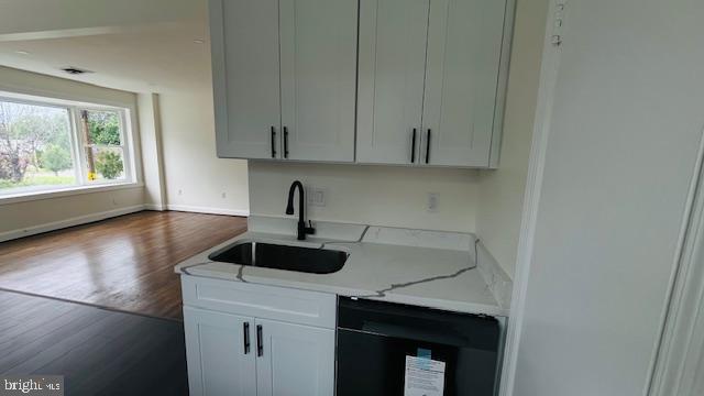 6606 Newport Road Hyattsville, MD 20784 - Photo 3 of 24