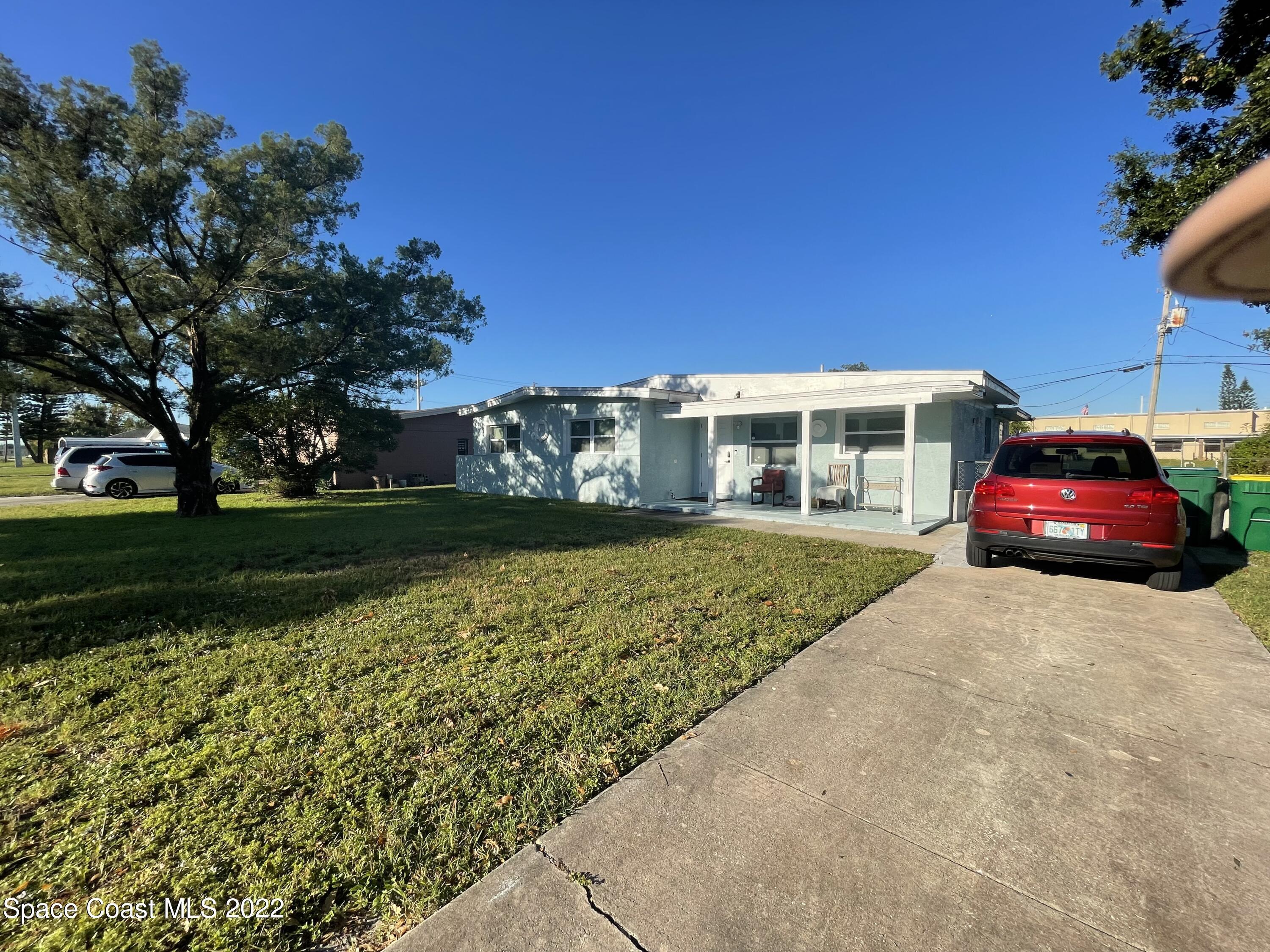305 Prospect Avenue Cocoa, FL 32922 - Photo 25 of 25 a view of a house with a garden