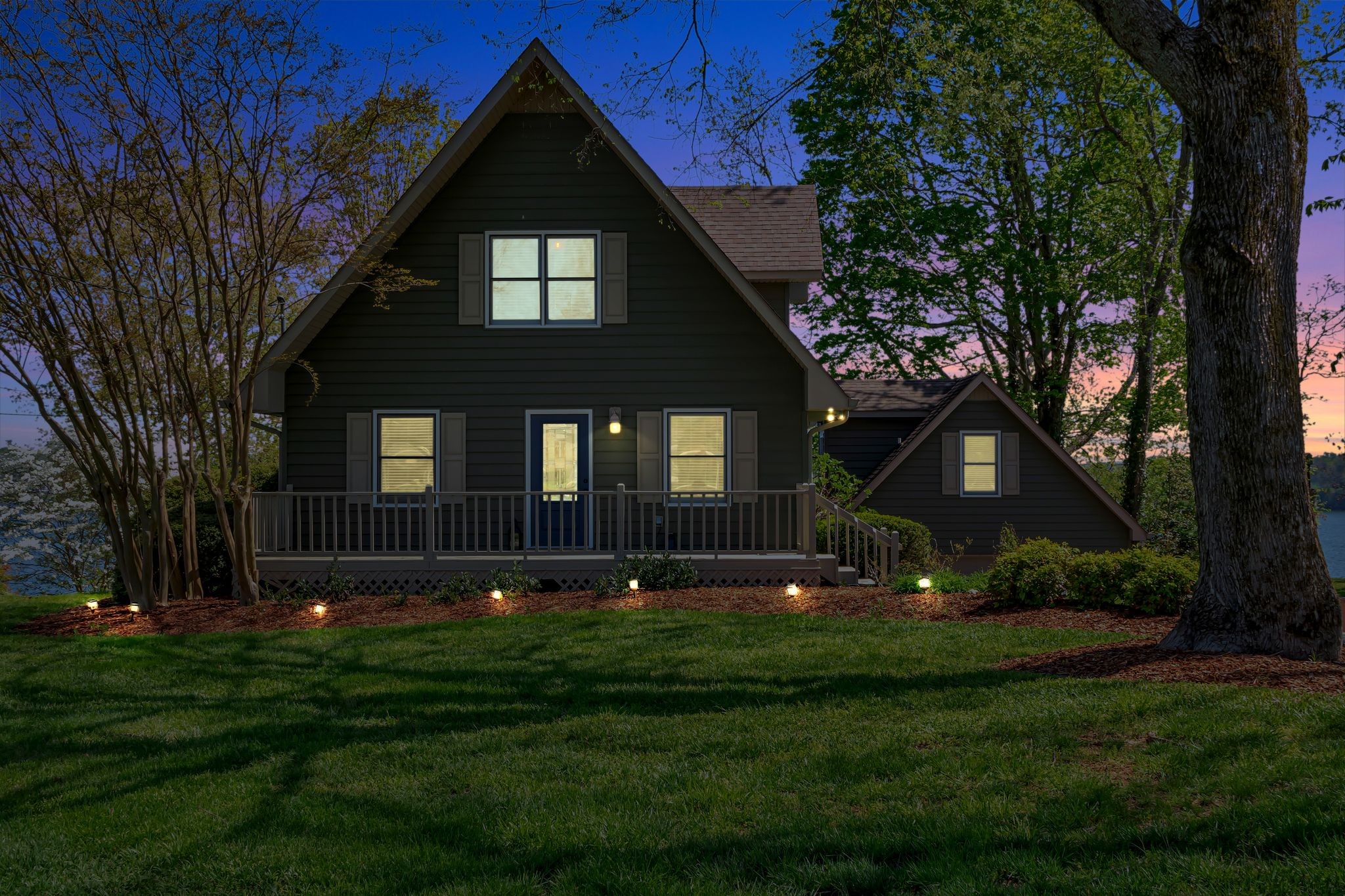 668 Bluff Drive Winchester, TN 37398 - Photo 2 of 55 a front view of a house with garden