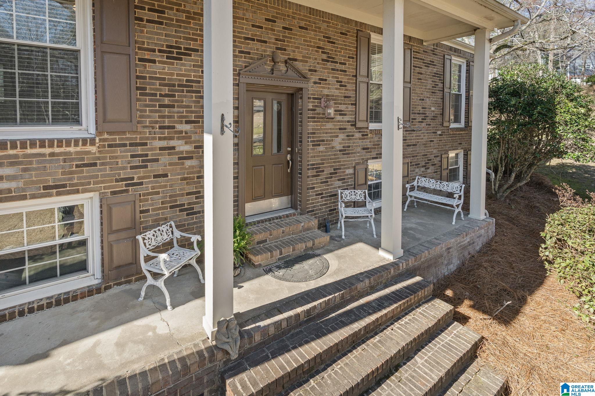 3616 Mill Springs Road Birmingham, AL 35223 - Photo 4 of 39