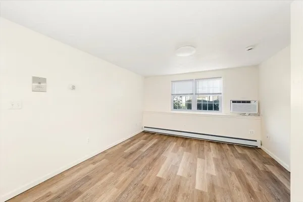 $1,850 | 1 Drummer Road, Unit A1, Acton, MA 01720