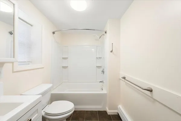 $1,850 | 1 Drummer Road, Unit A1, Acton, MA 01720