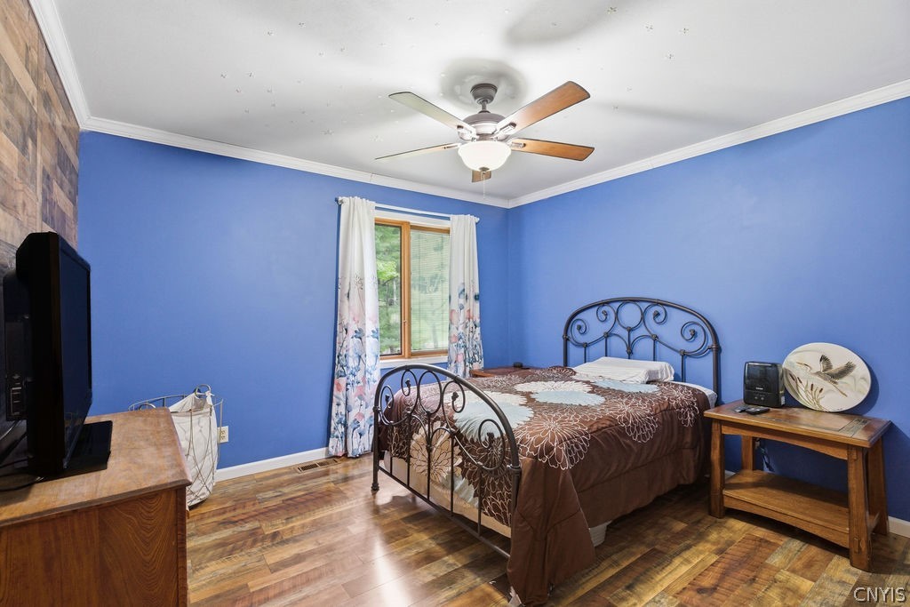 1000 Rail Fence Road Camillus, NY 13031 - Photo 26 of 37 BEDROOM # 2, NICE AND SPACIOUS!