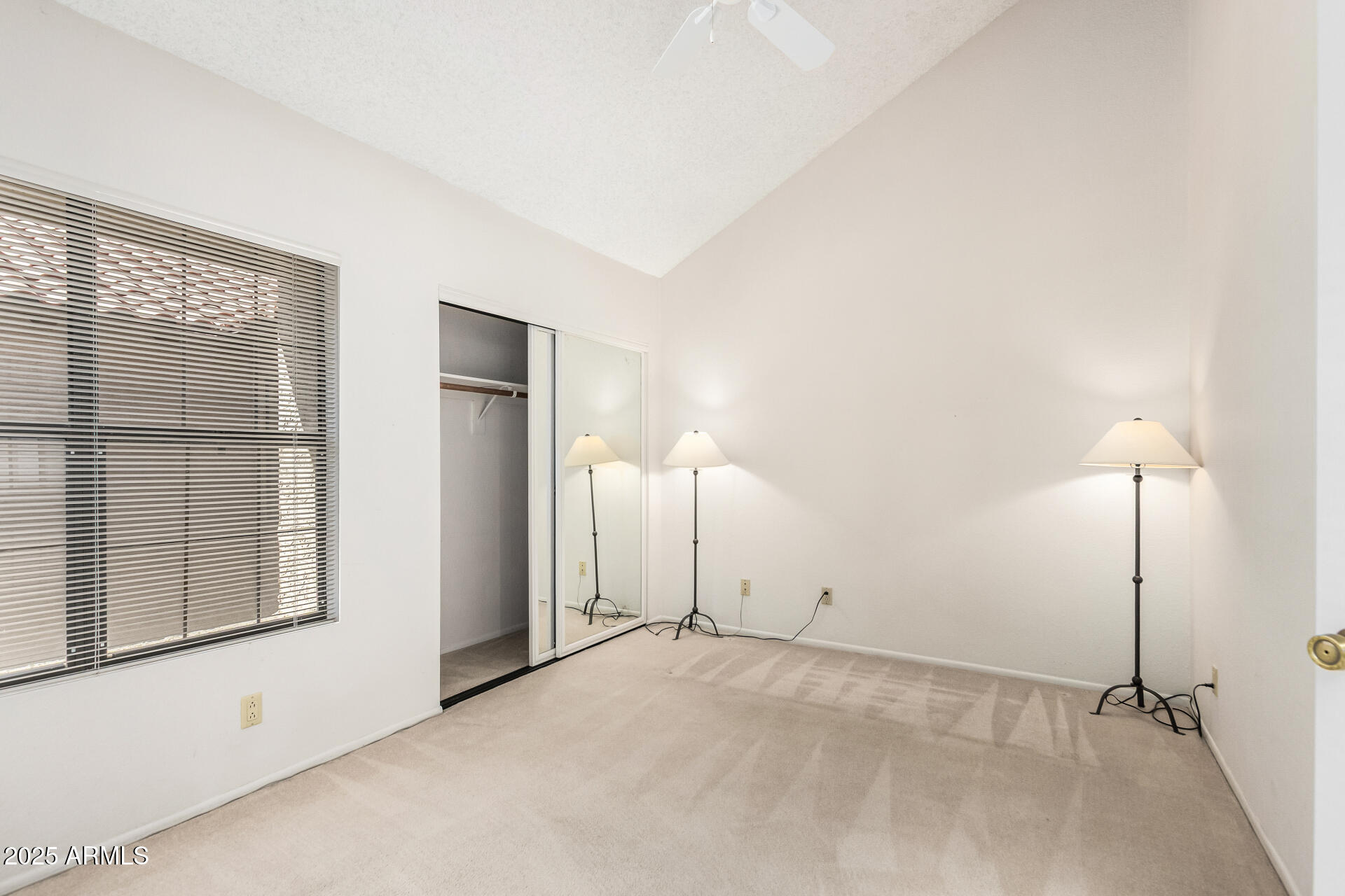 10019 East Mountain View Road, Unit 2114 Scottsdale, AZ 85258 - Photo 19 of 40 a view of a room with an empty room