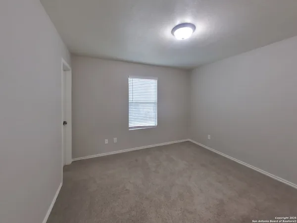 $1,289 | 4518 Safe, San Antonio, TX 78244