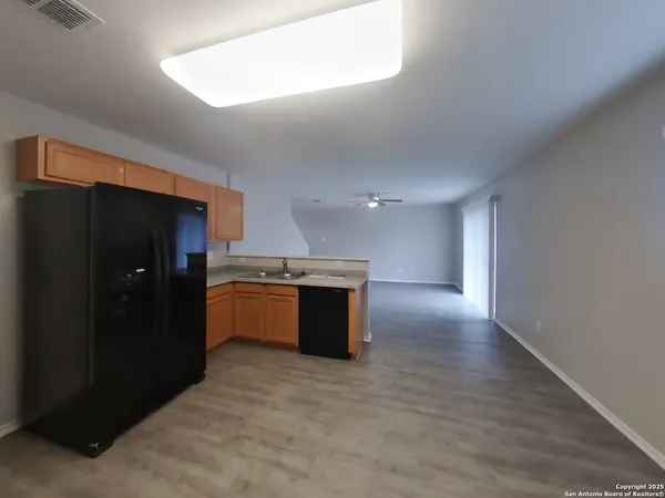 $1,289 | 4518 Safe, San Antonio, TX 78244