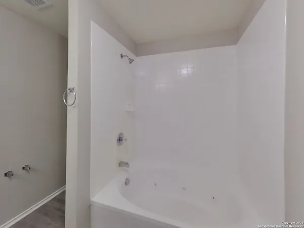 $1,289 | 4518 Safe, San Antonio, TX 78244
