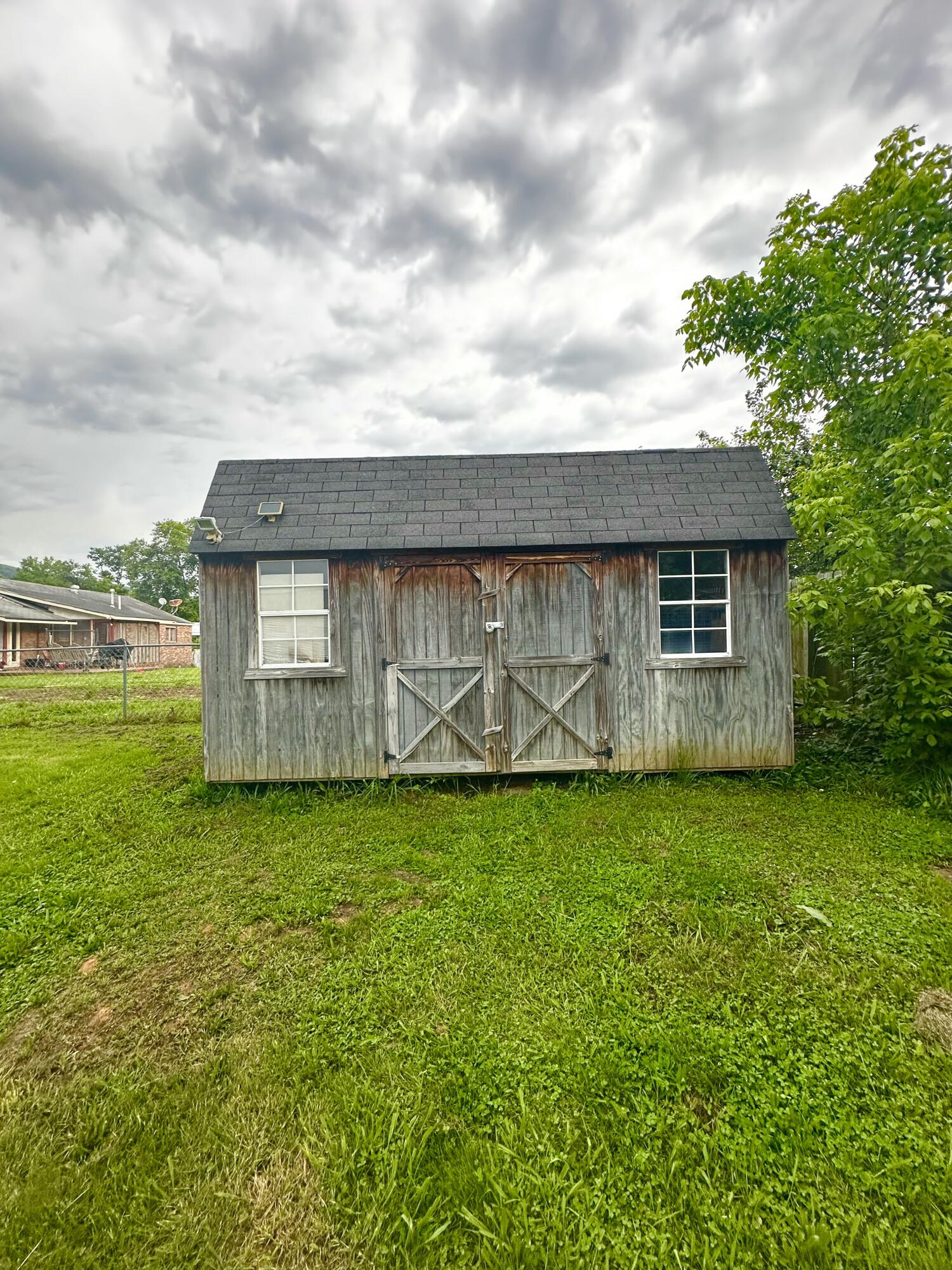 219 Igou Ferry Road Soddy Daisy, TN 37379 - Photo 16 of 55 IMG_8476