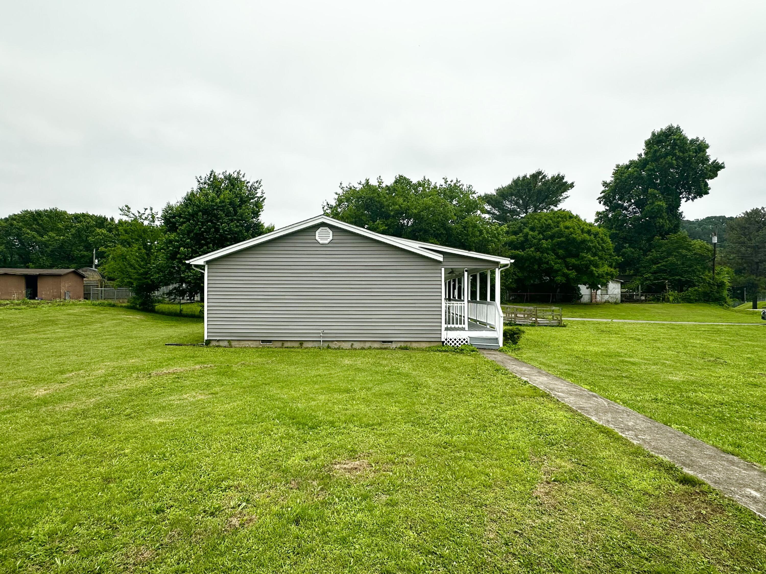 219 Igou Ferry Road Soddy Daisy, TN 37379 - Photo 20 of 55 IMG_8488