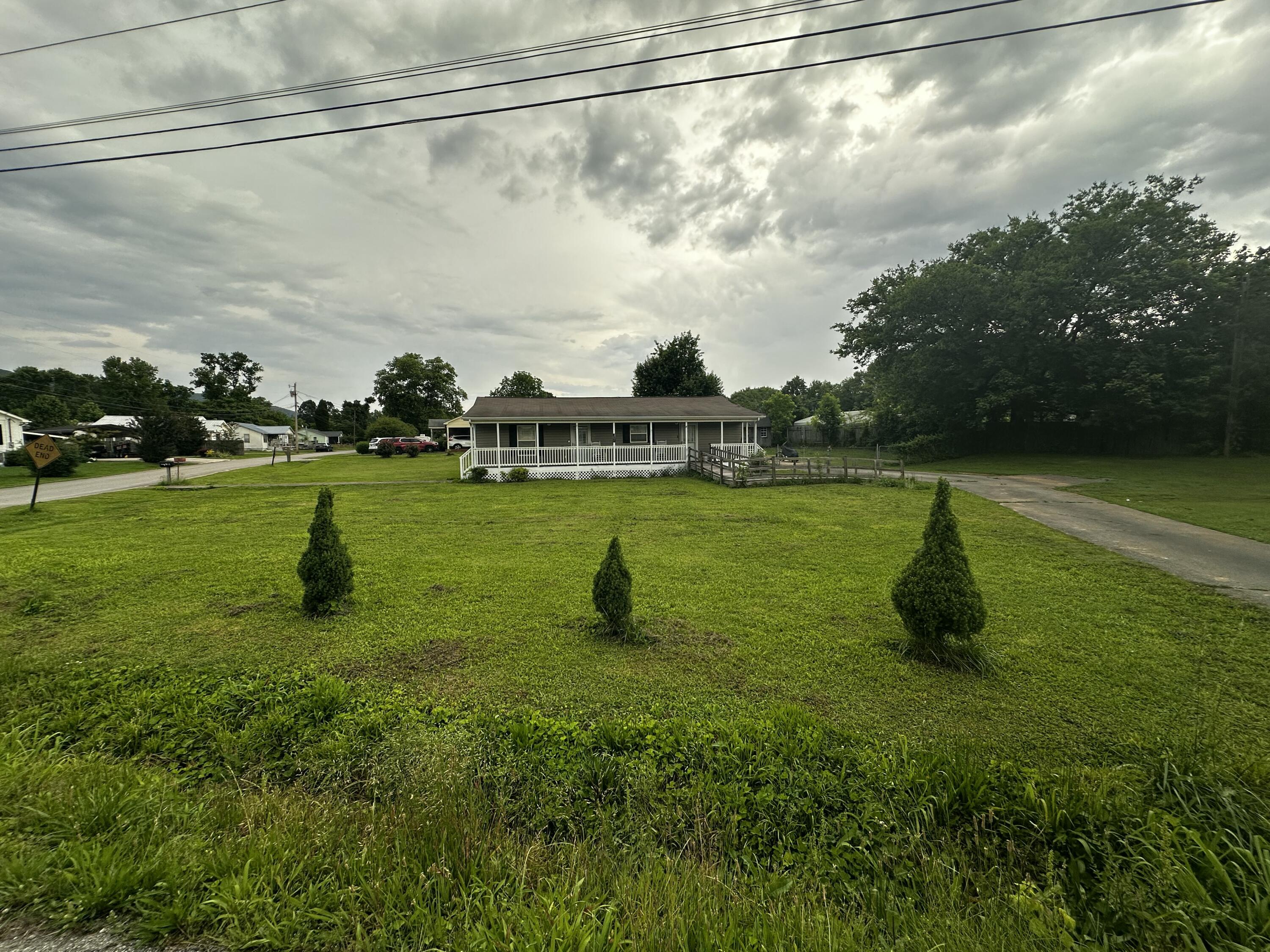 219 Igou Ferry Road Soddy Daisy, TN 37379 - Photo 2 of 55 IMG_8461