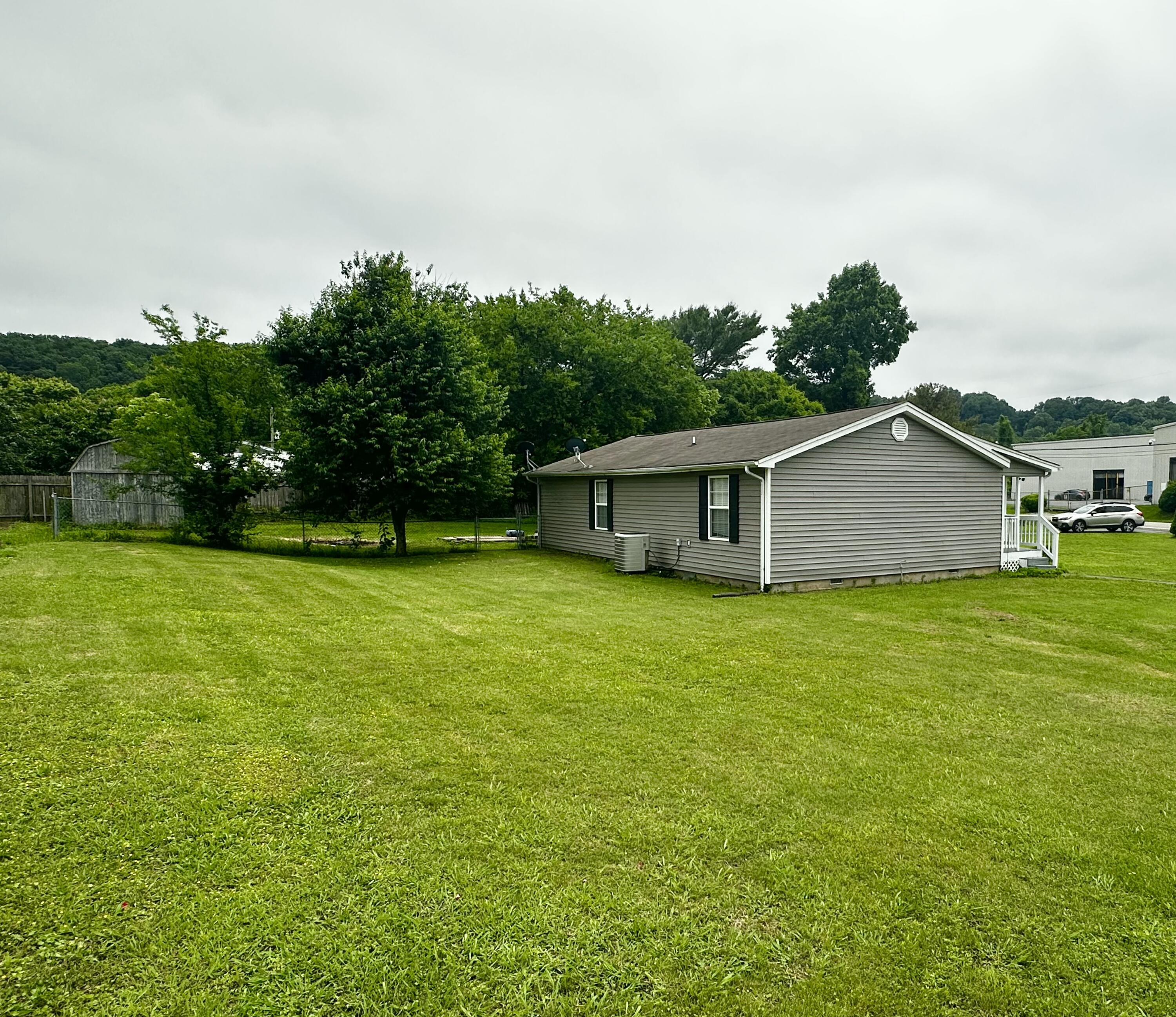 219 Igou Ferry Road Soddy Daisy, TN 37379 - Photo 21 of 55 IMG_8489