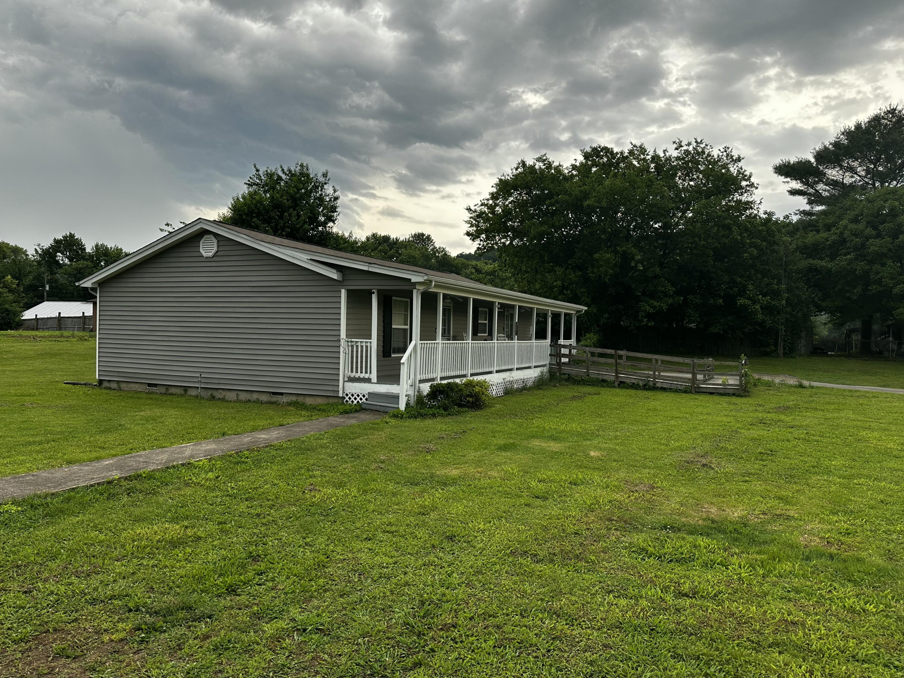 219 Igou Ferry Road Soddy Daisy, TN 37379 - Photo 3 of 55 IMG_8462