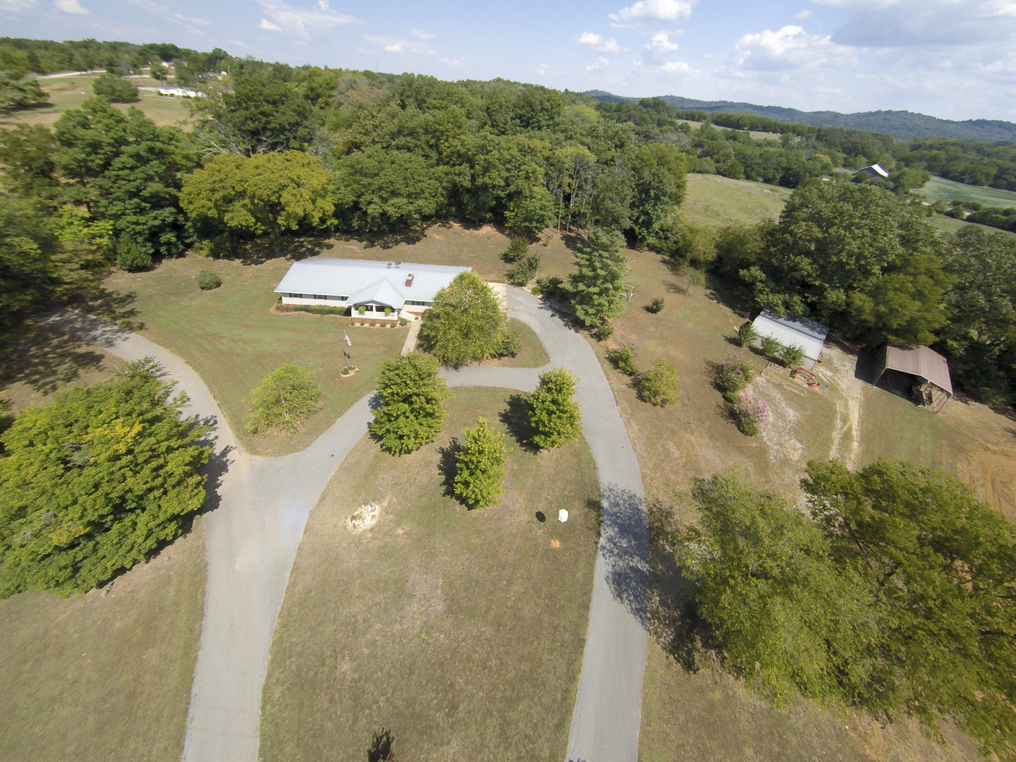 700 Heaton Road Greenback, TN 37742 - Photo 1 of 36 DSC_10012-14