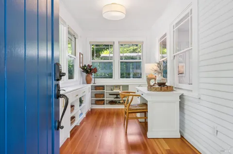 $1,295,000 | 20 Cypress Drive, Fairfax, CA 94930