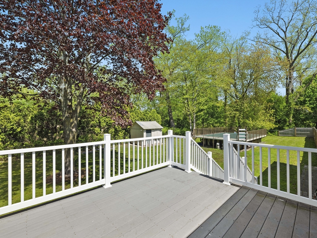 141 Parker Road Wakefield, MA 01880 - Photo 10 of 42 Gallery Image 10