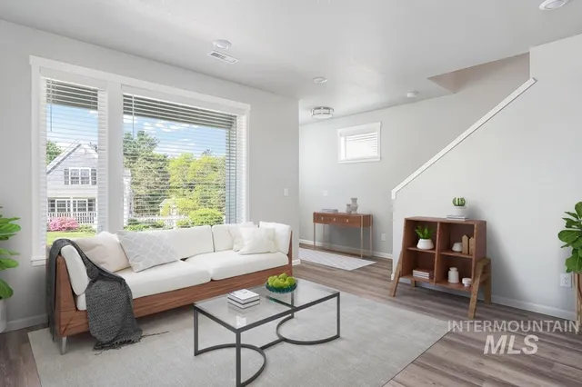 $359,900 | 1970 Northwest Strahorn Dr Mountain, Mountain Home, ID 83647