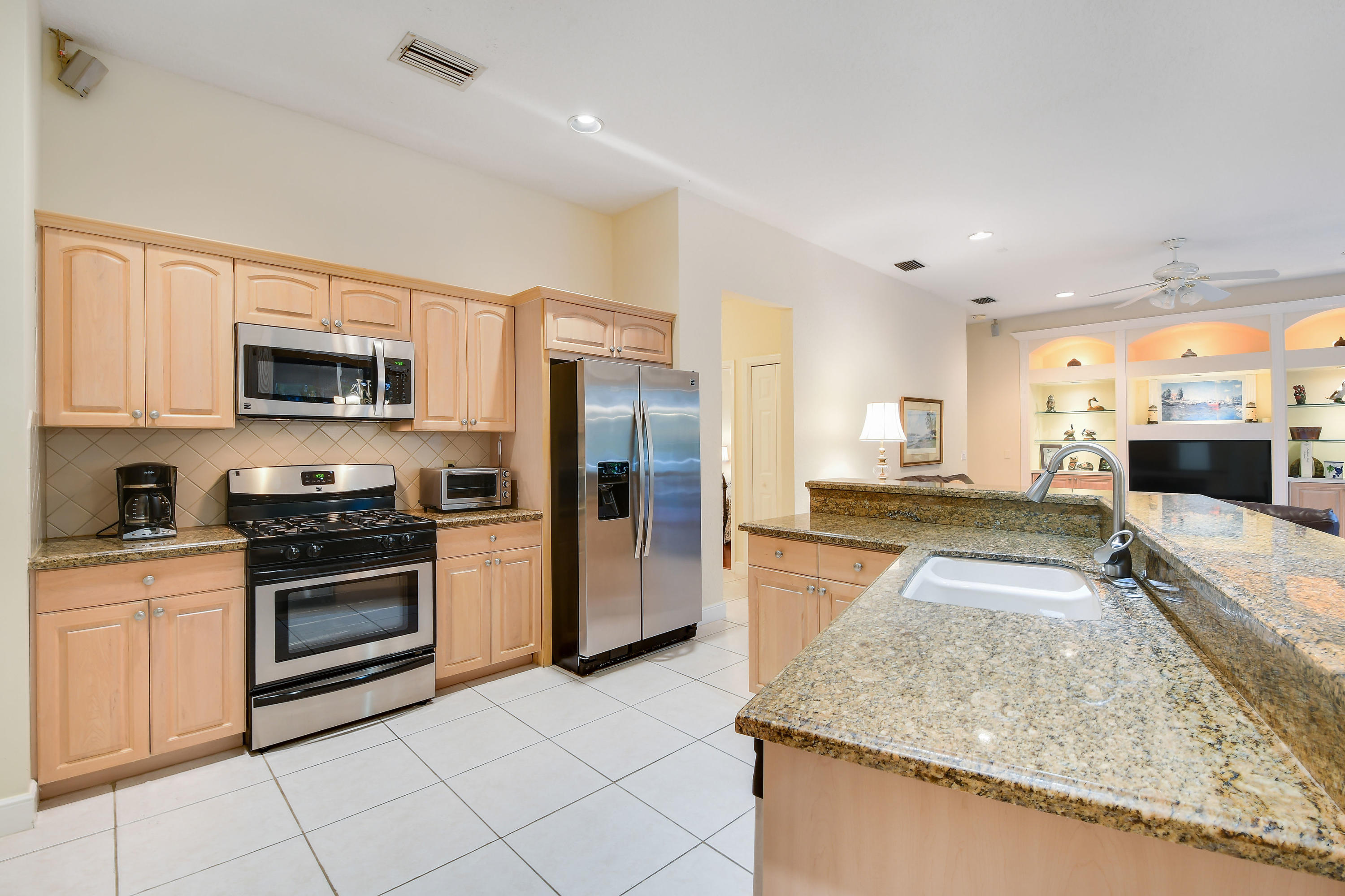 18750 Southeast River Ridge Road Tequesta, FL 33469 - Photo 16 of 48 18750SERiverRidgeRoad_16