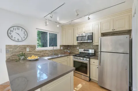 $650,000 | 1411 Casa Buena Drive, Unit 36, Corte Madera, CA 94925
