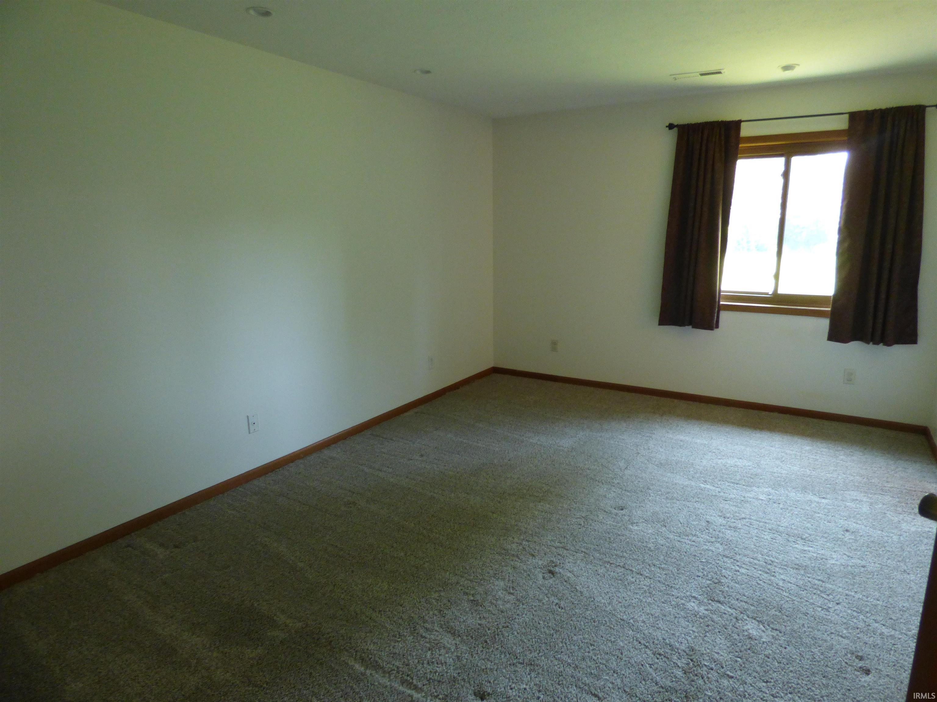 27424 Bison Ridge Elkhart, IN 46514 - Photo 9 of 15