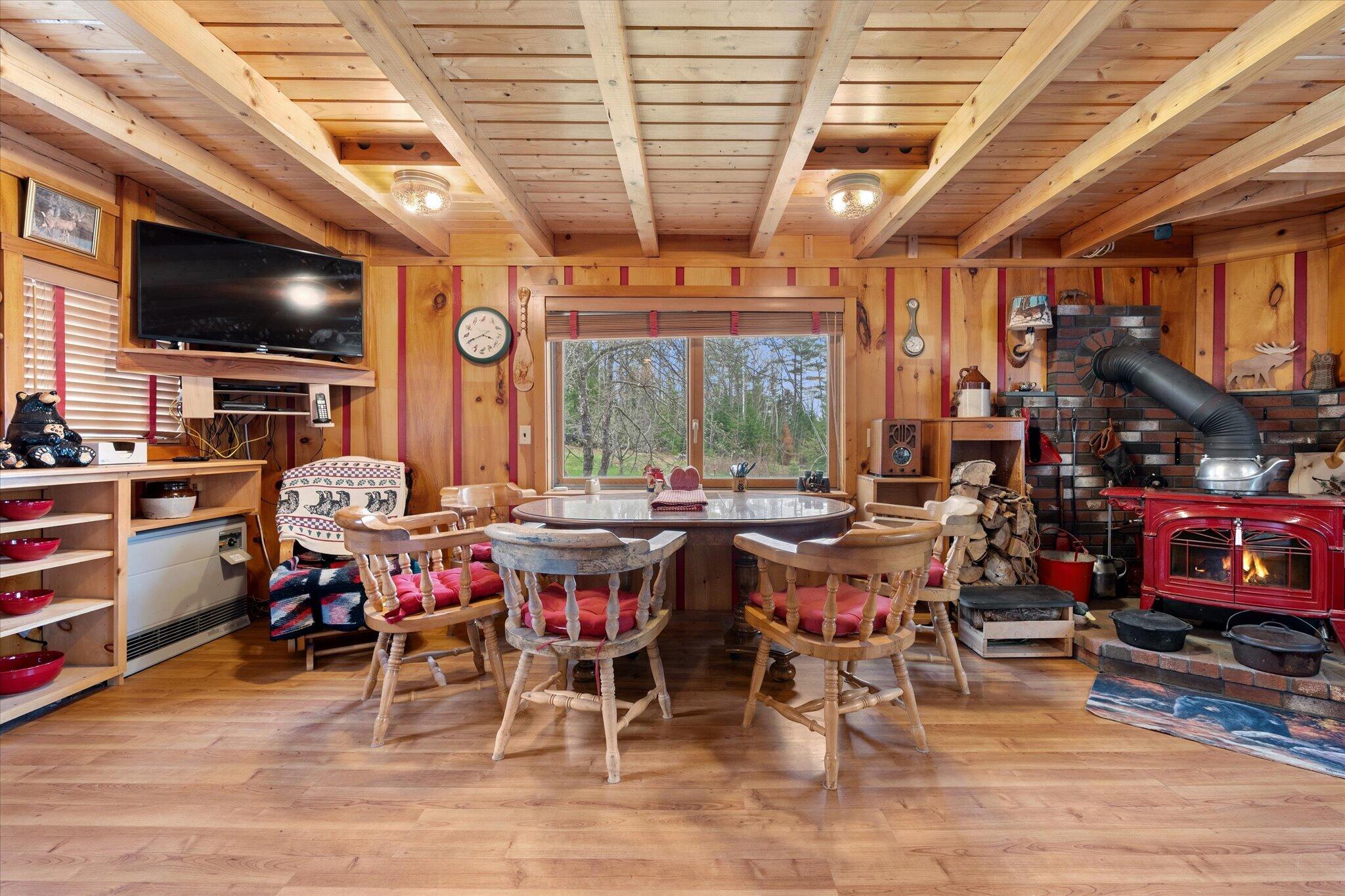 226 Cards Ridge Road Greenbush, ME 04418 - Photo 7 of 51 05-Dining