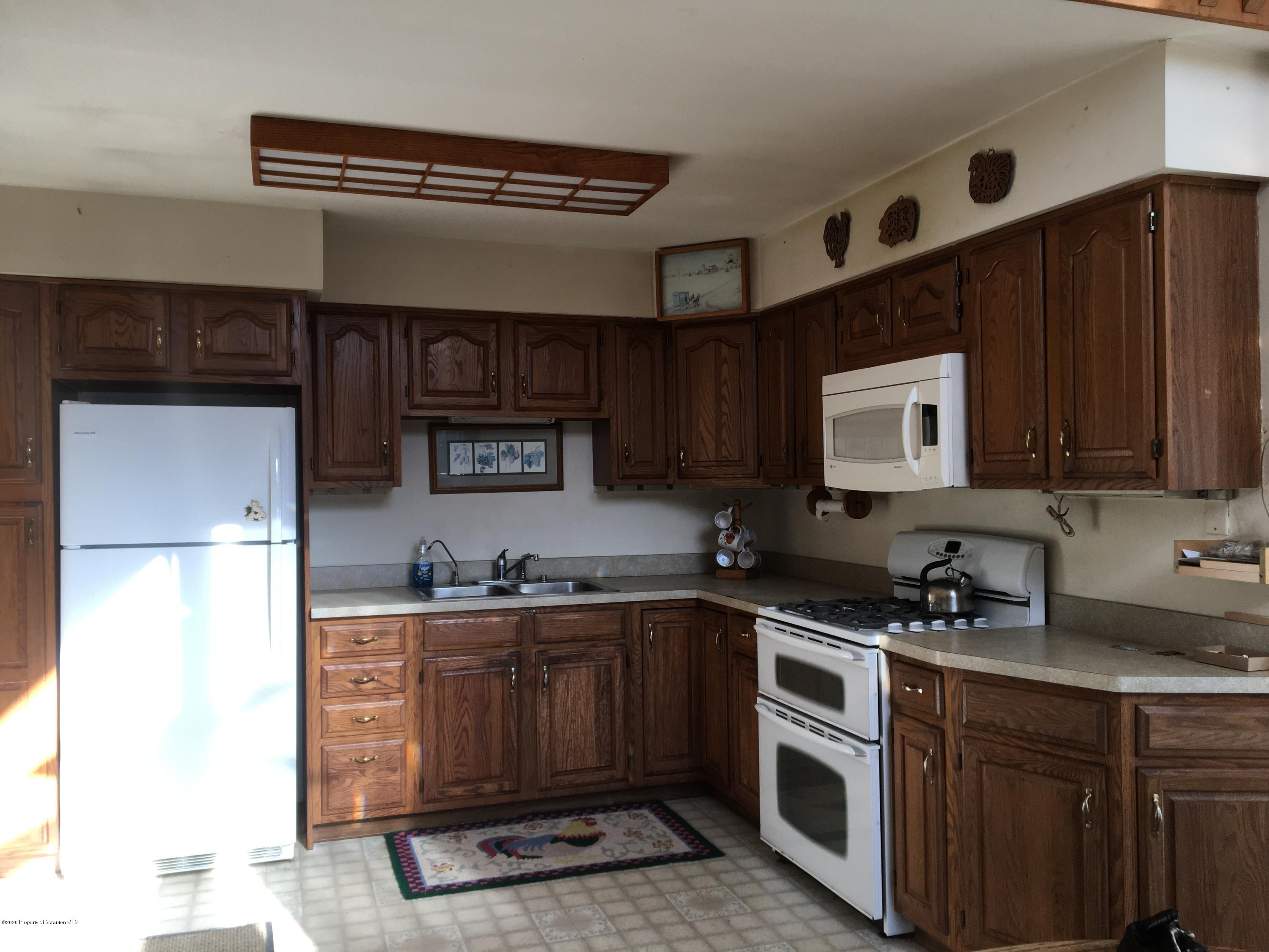 264 Devine Ridge Road Montrose, PA 18801 - Photo 8 of 36 Gallery Image 8
