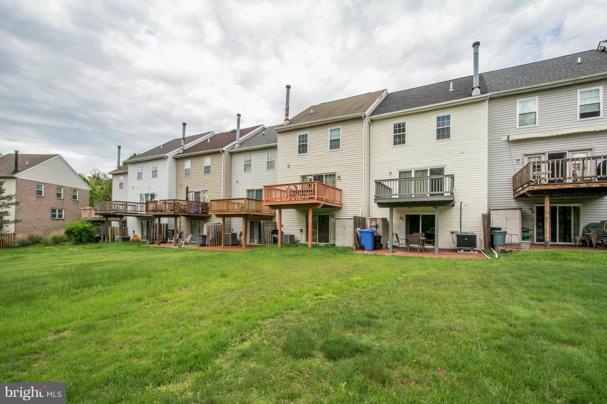 3938 Forest Valley Road Baltimore, MD 21234 - Photo 29 of 30 Exterior (Rear)