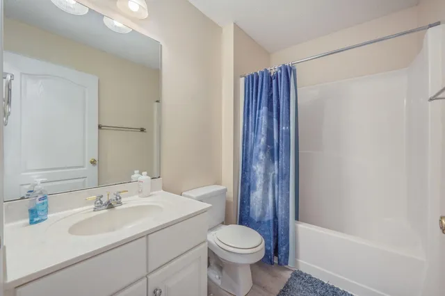 $325,000 | 4581 Top Flight Drive, Crestview, FL 32539