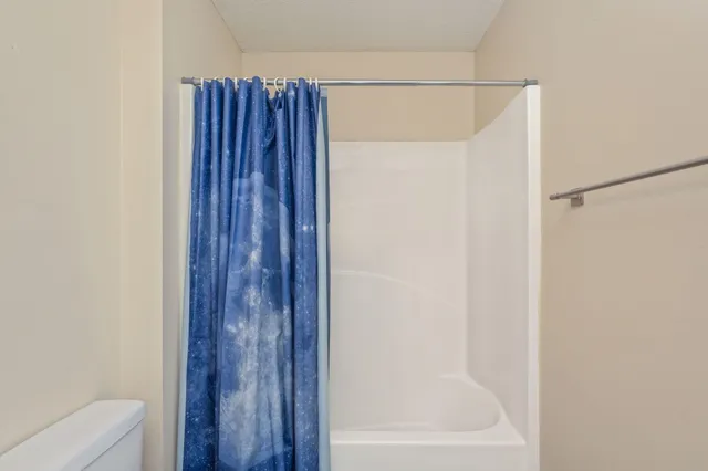 $325,000 | 4581 Top Flight Drive, Crestview, FL 32539