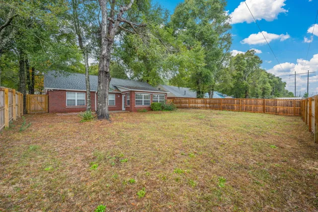 $325,000 | 4581 Top Flight Drive, Crestview, FL 32539
