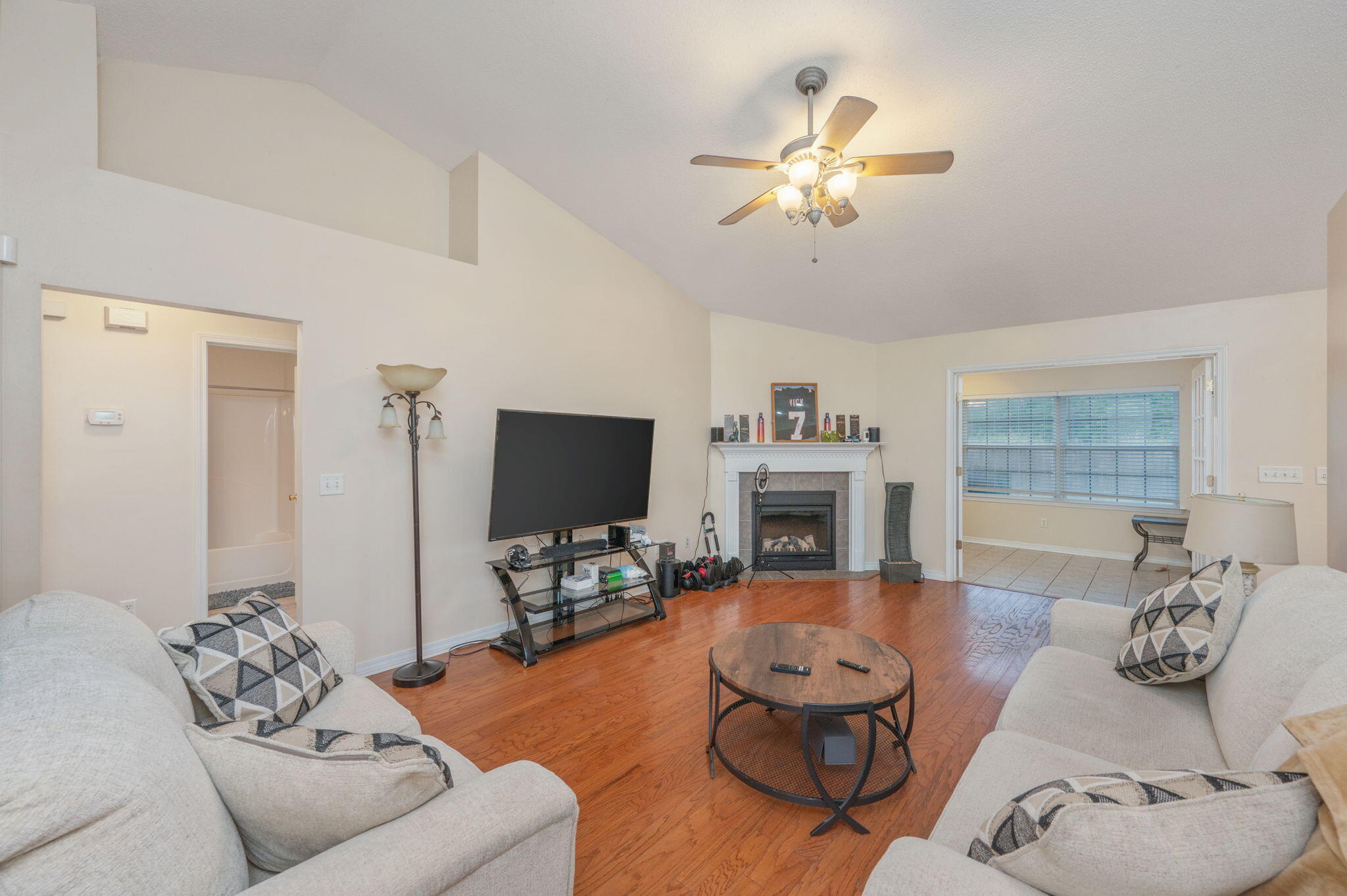 4581 Top Flight Drive Crestview, FL 32539 - Photo 3 of 32 1000043296