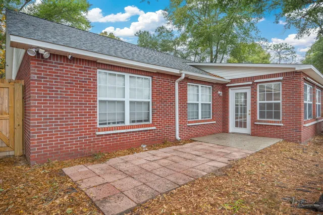 $325,000 | 4581 Top Flight Drive, Crestview, FL 32539