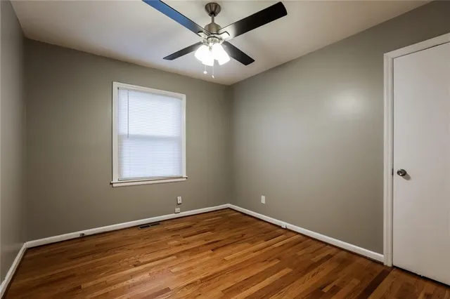 $1,730 | 1812 Northeast 54th Terrace, Kansas City, MO 64118