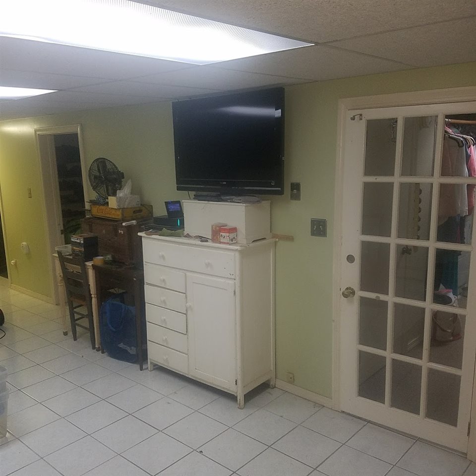 216 Naticook Road Merrimack, NH 03054 - Photo 23 of 32