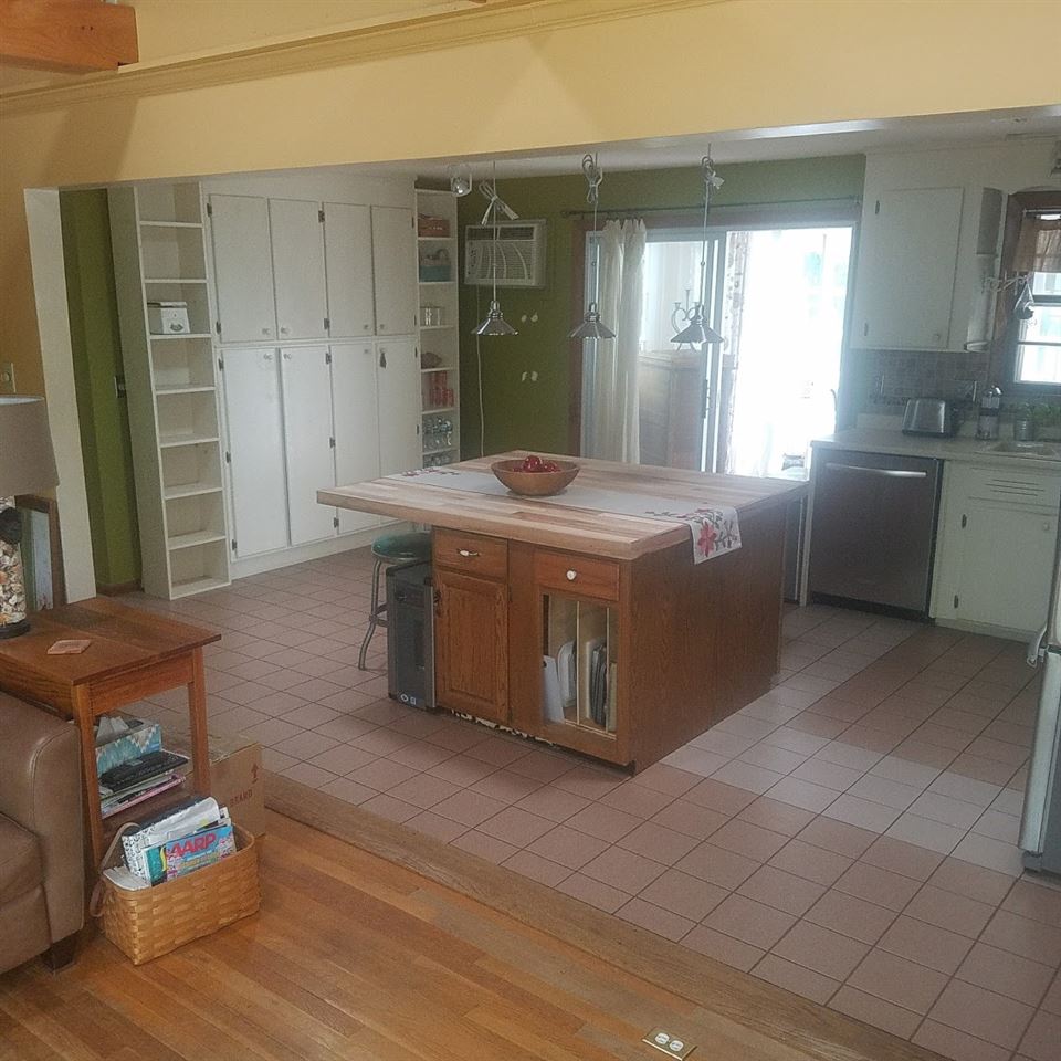 216 Naticook Road Merrimack, NH 03054 - Photo 5 of 32