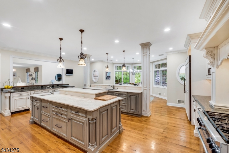 7 Chilton Road Chester, NJ 07930 - Photo 17 of 47
