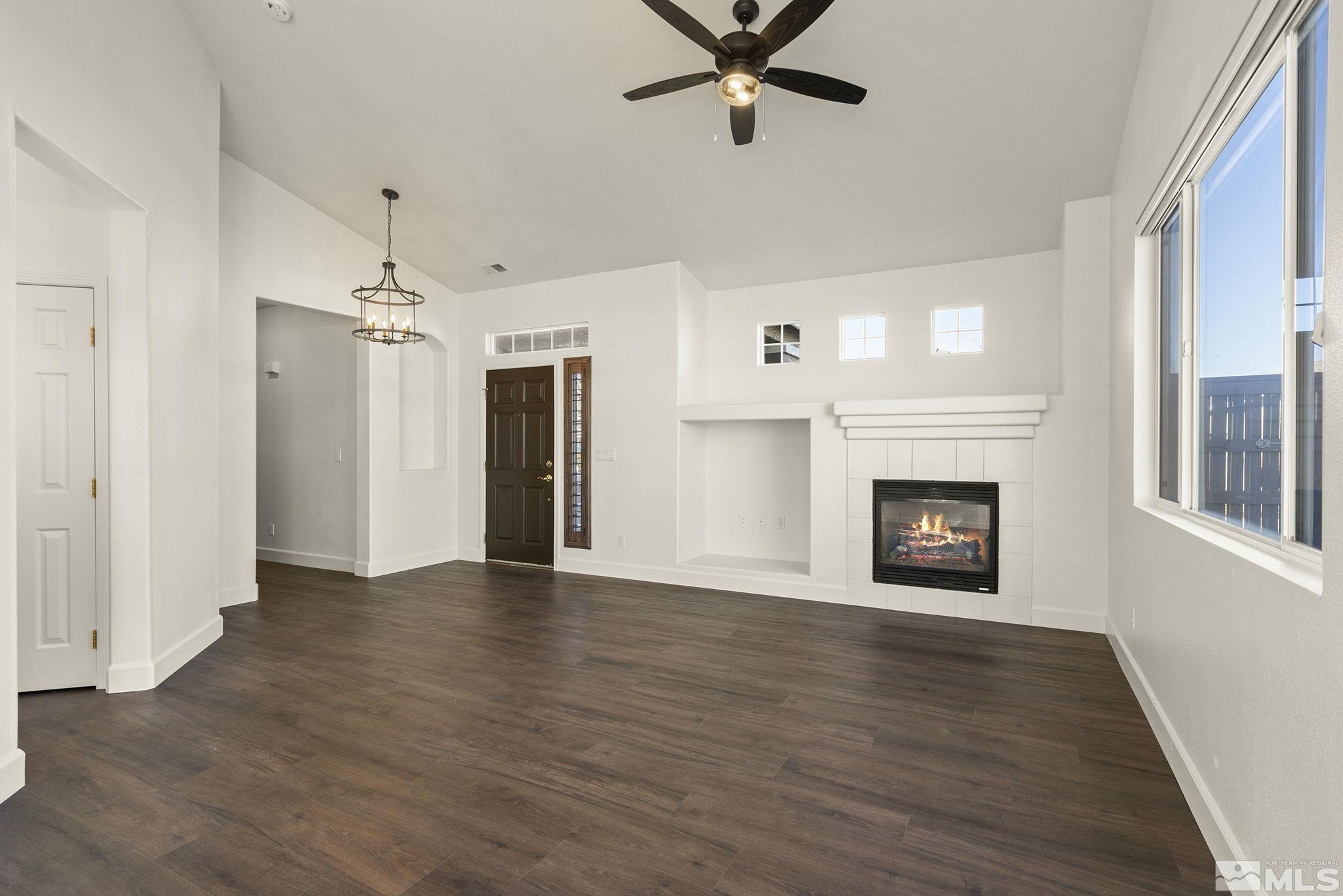 10402 Chadwell Drive Reno, NV 89521 - Photo 5 of 21 Photo 5