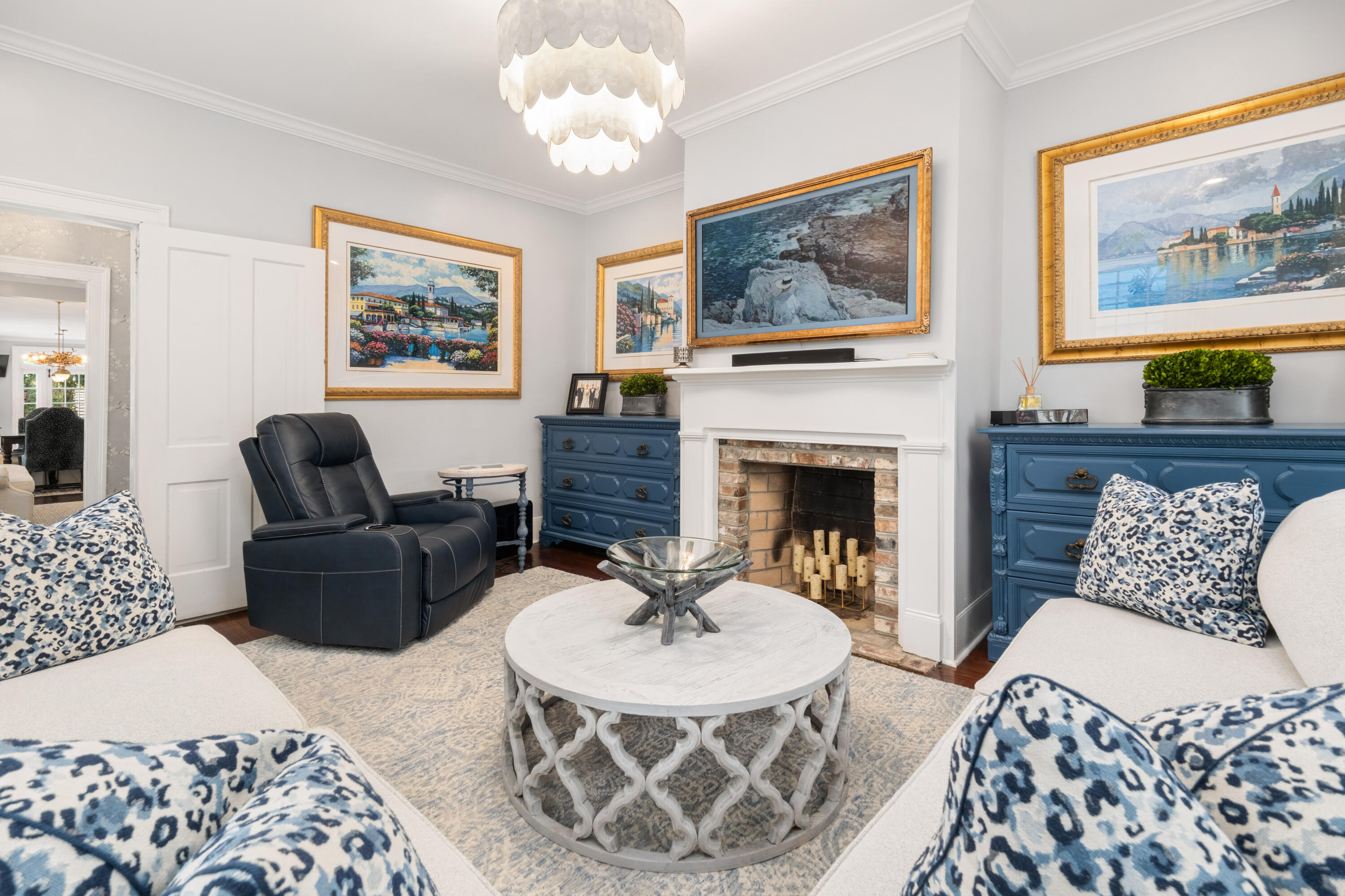 56 Warren Street Charleston, SC 29403 - Photo 15 of 50 56 Warren St_Eterna_Media-13