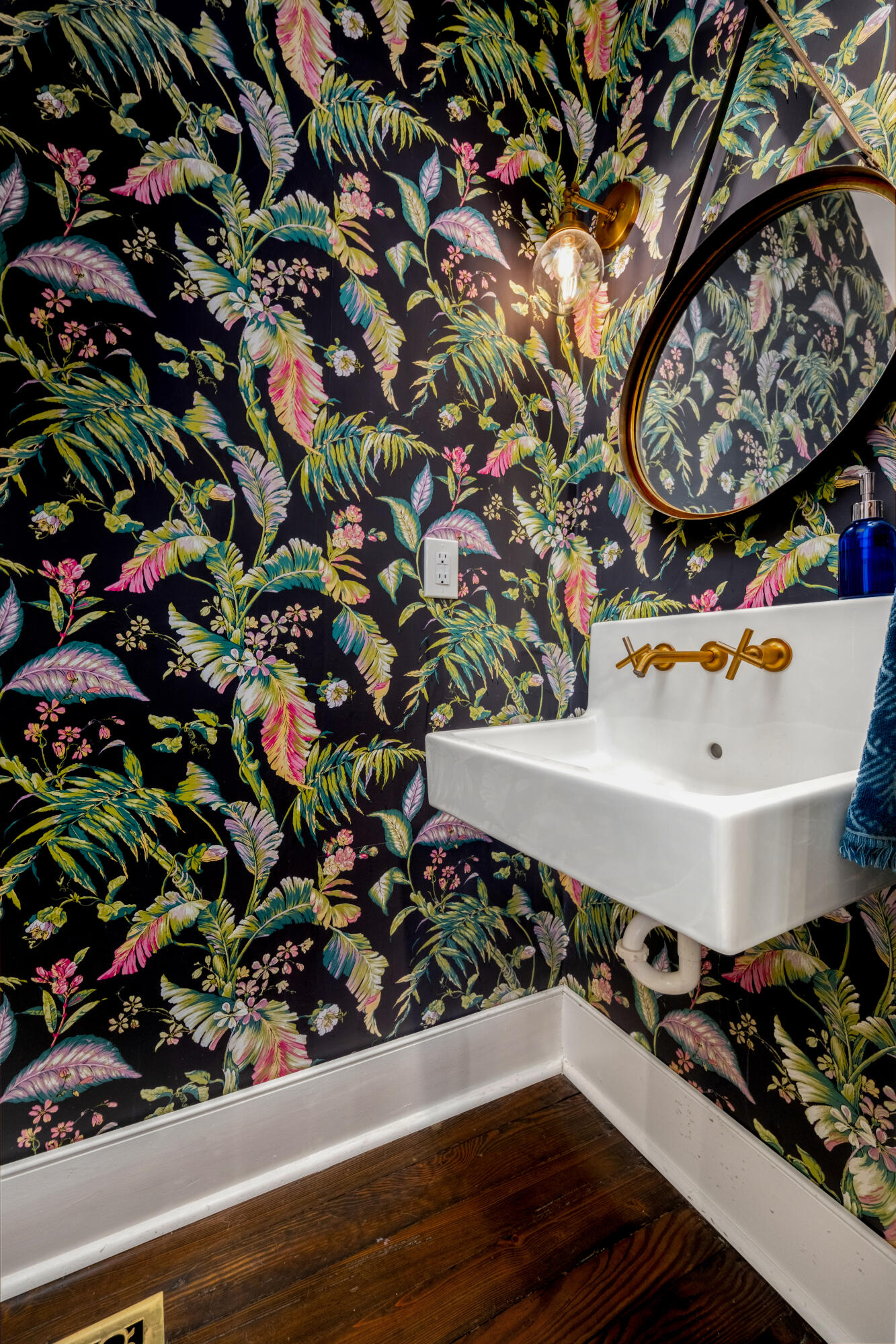 56 Warren Street Charleston, SC 29403 - Photo 24 of 50 56 Warren St_Eterna_Media-23