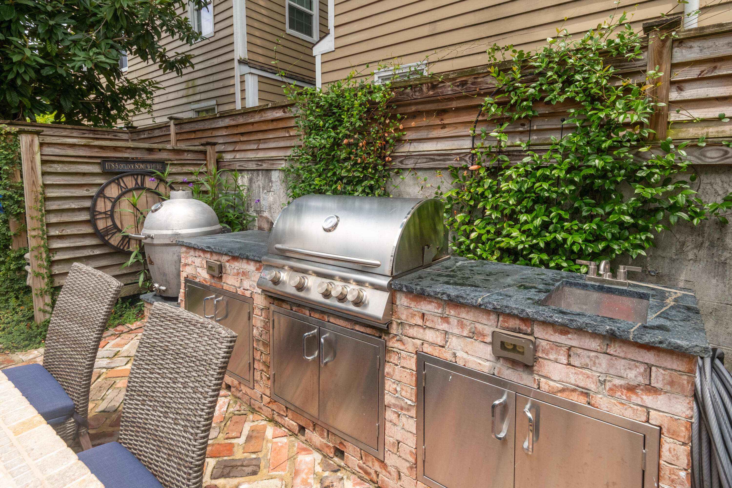 56 Warren Street Charleston, SC 29403 - Photo 33 of 50 56 Warren St_Eterna_Media-35