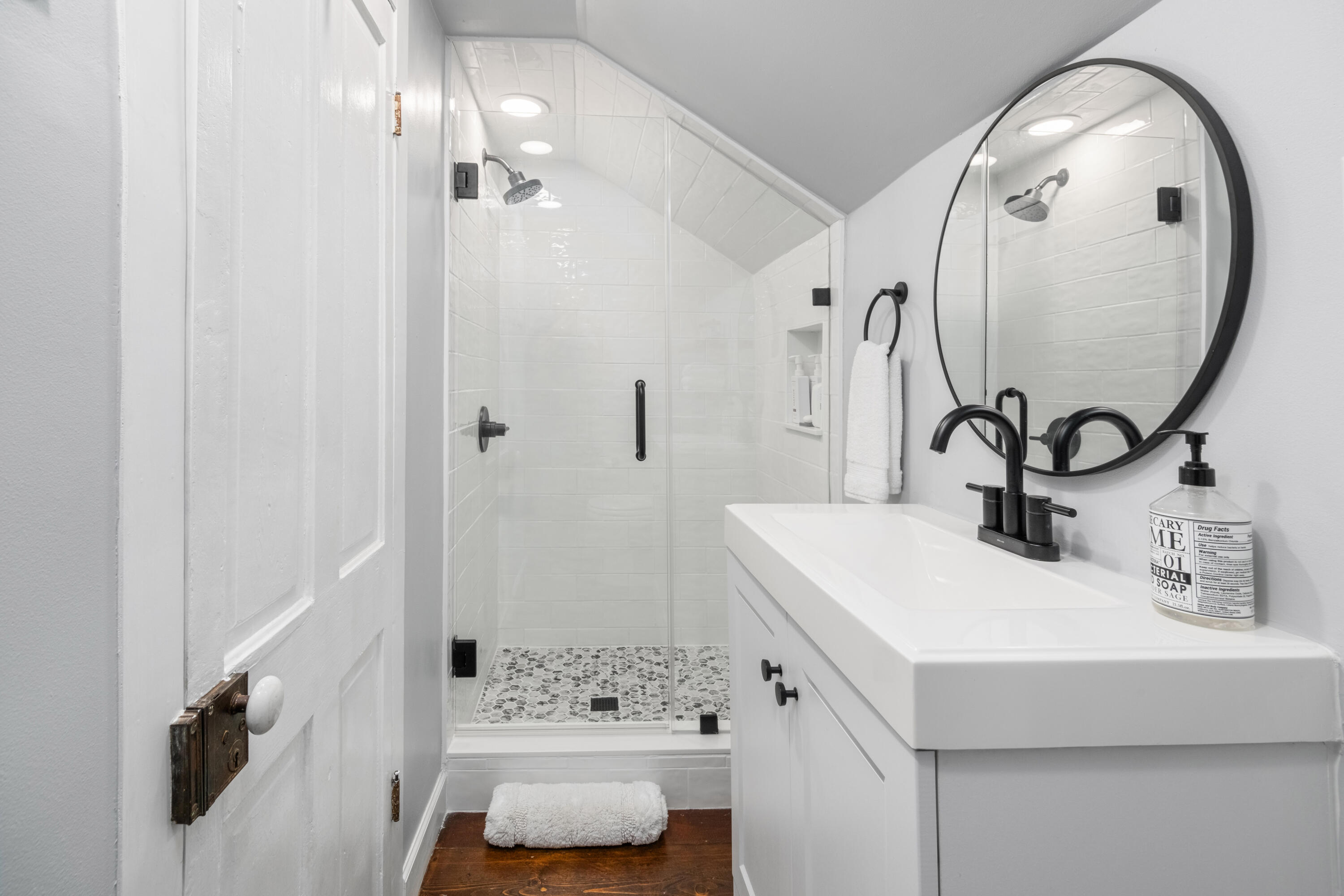 56 Warren Street Charleston, SC 29403 - Photo 50 of 50 56 Warren St_Eterna_Media-51