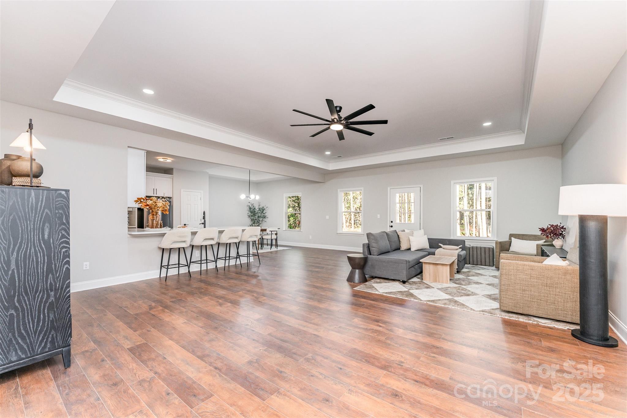 839 Stanley Spencer Mountain Road Gastonia, NC 28056 - Photo 7 of 26 a living room with furniture