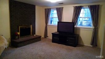 935 Queensbridge Road Ballwin, MO 63021 - Photo 4 of 13