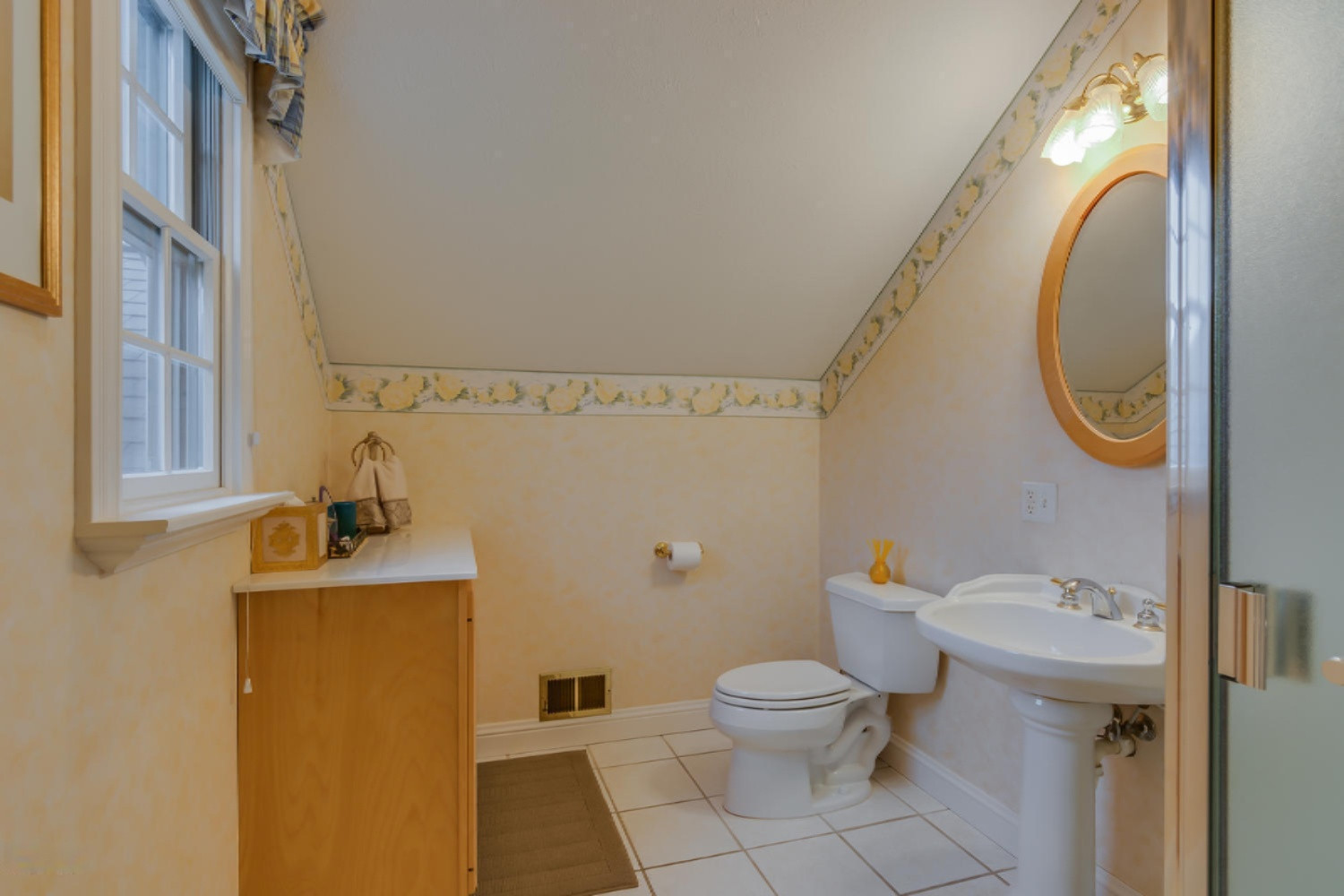 4105 Curran Road Niles, MI 49120 - Photo 30 of 36 Curran Rd Buchanan MI-large-037-20-Suite